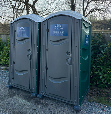 Luxury plastic portable toilet hire essex